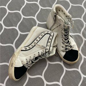 Vintage Havana Gadol High Top Star Ladies Sneakers Size 9.